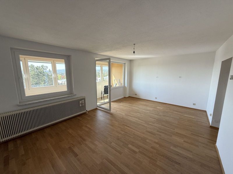 Zweizimmerwohnung mit Weitblick ins Grüne